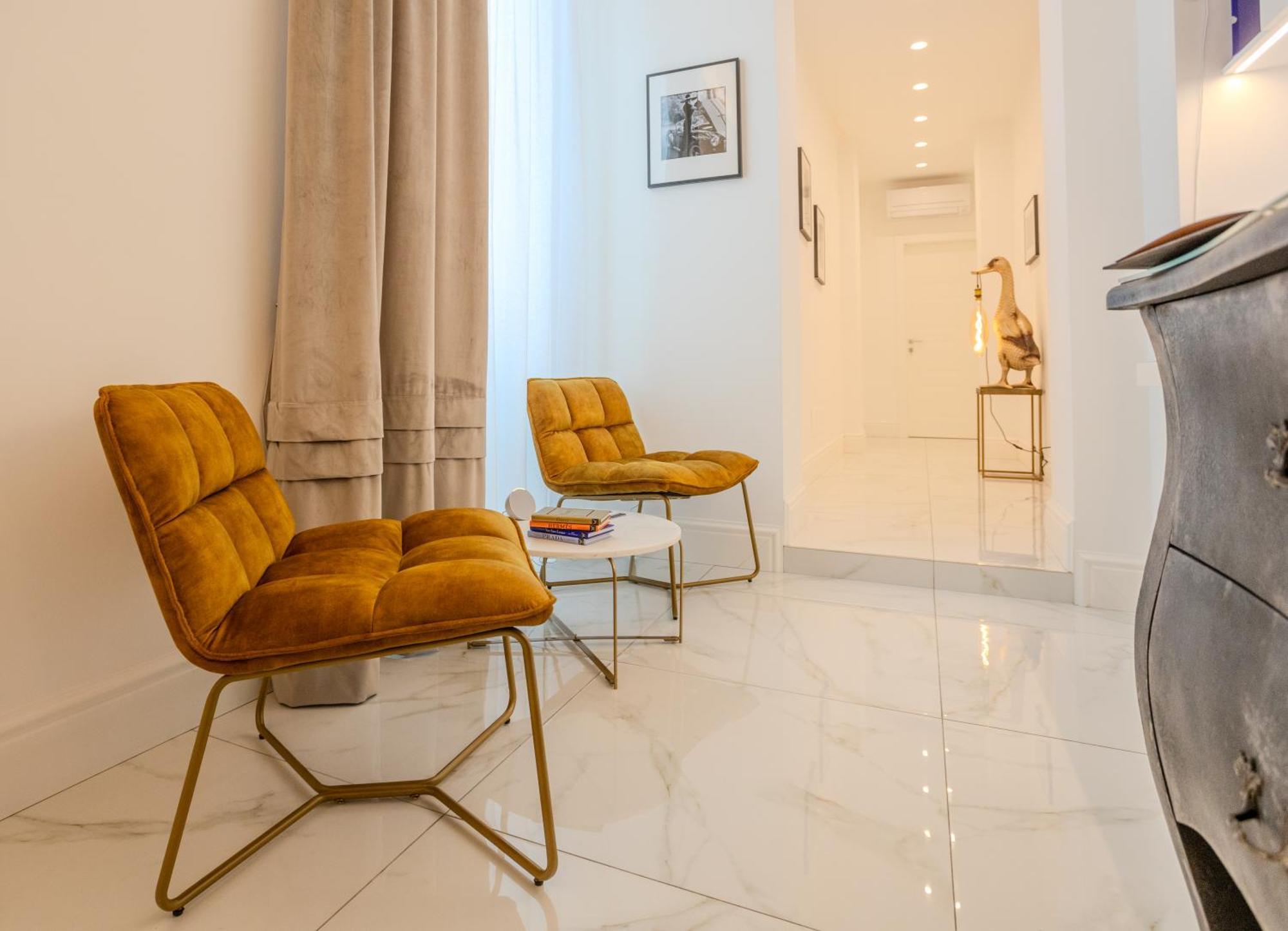 La Corte Dei Mille Luxury Neapel Exteriör bild